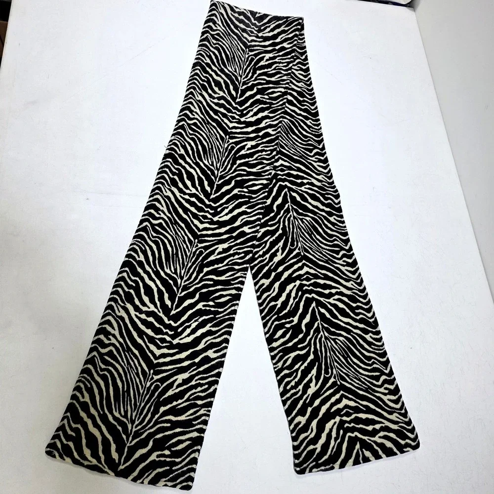 Luxury Modern Table Runner 50x11 Black White Zebra Print Cut Velvet Decor Safari